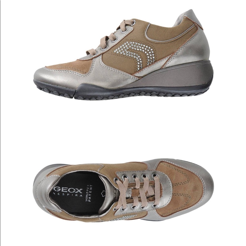Geox khaki metallic trim sneakers size 9